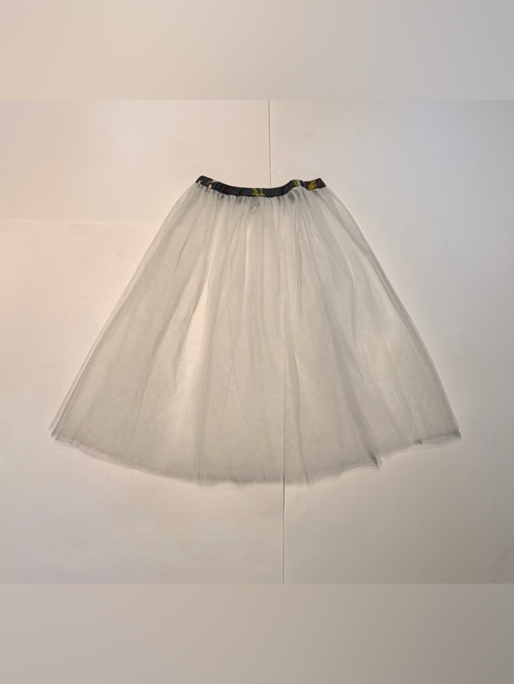 Hilda Henri Long White Tulle Skirt Size: 6